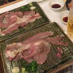 さしとろ(肉寿司)