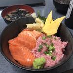 海鮮丼(築地市場)