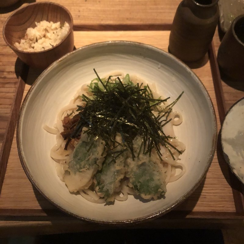 鶏肉と大葉のうどん(うどん山長 恵比寿店)