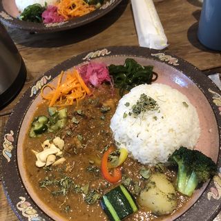 (Mikazuki curry SAMURAI. 下北沢店)