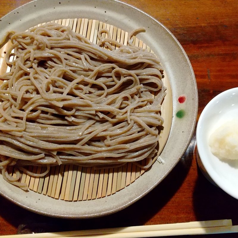 十割そば(冷)(雪むろそば家 小さな空 （ゆきむろそばや ちいさなそら）)