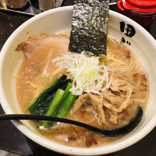 東京醤油豚骨らーめん(麺処田ぶし横浜店)