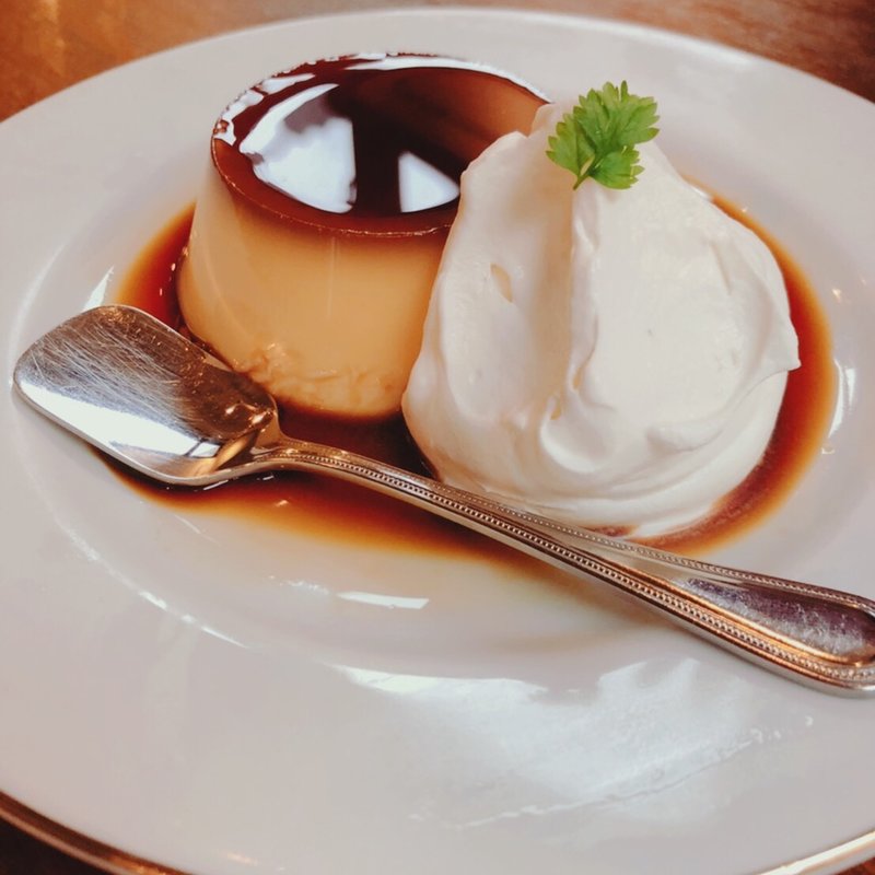 特製プリン　ホイップトッピング(CHILLULU COFFEE)