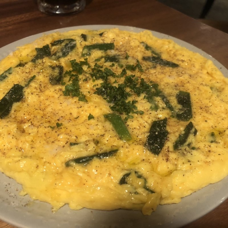 九条ネギのオープンオムレツ(ブリューパブ テタールヴァレ / Brewpub Têtard Vallée)