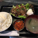 牛角煮定食(日本焼肉党 浅草橋西口店)