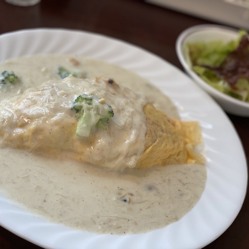 ホワイトオムライス(モーニング・サン)