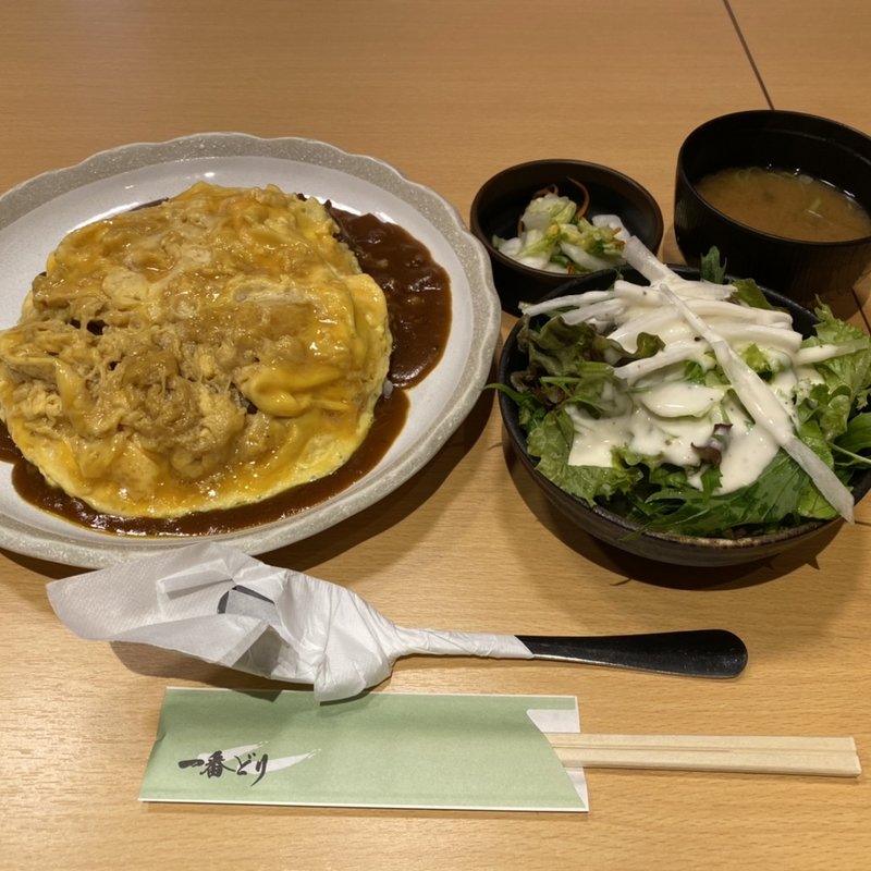 オムカレー(一番どり 新橋東口店)