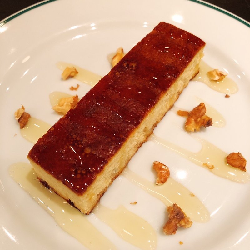 ブルーチーズケーキ(AUX BACCHANALES TAKANAWA（オーバカナル 高輪）)