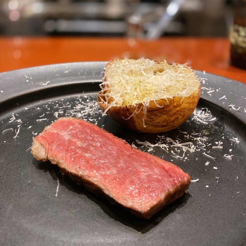 近江牛のランプの炭火焼(うめもと)