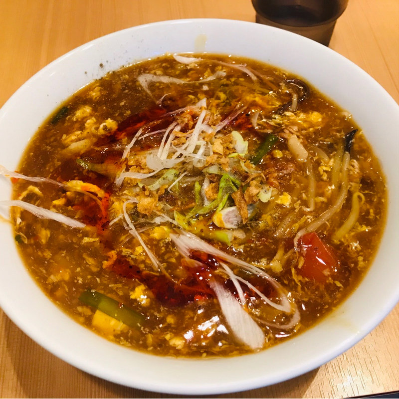 スーラータンメン(麺少なめ、辛さ控えめ)(かみ山)
