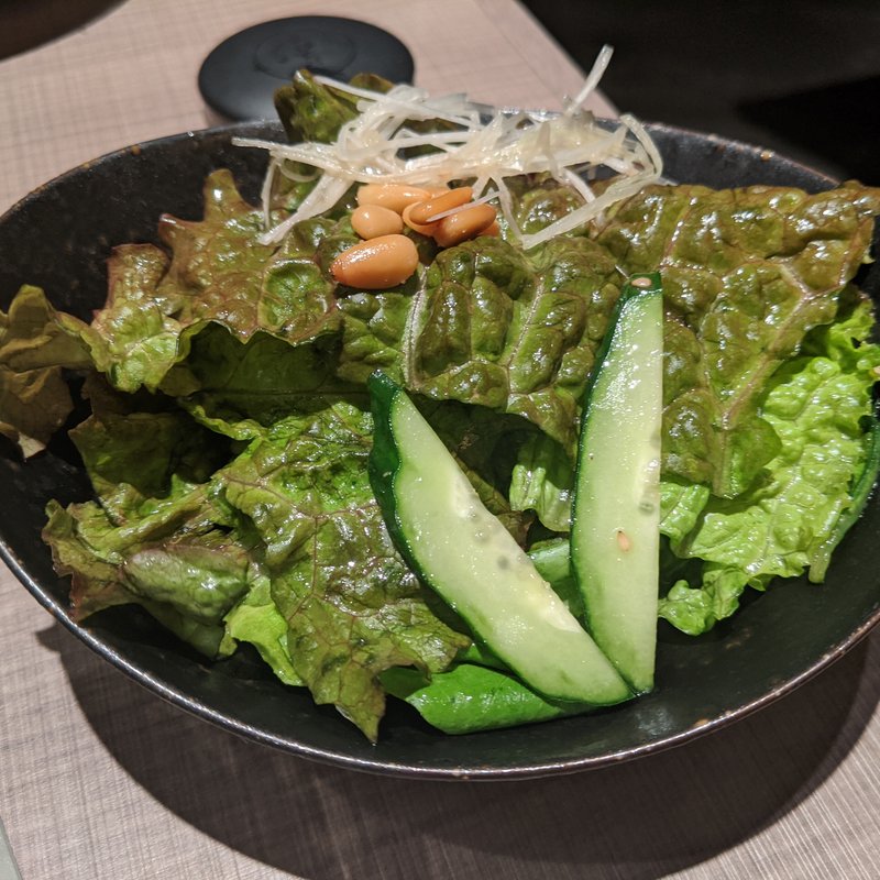 うし松サラダ(うし松)