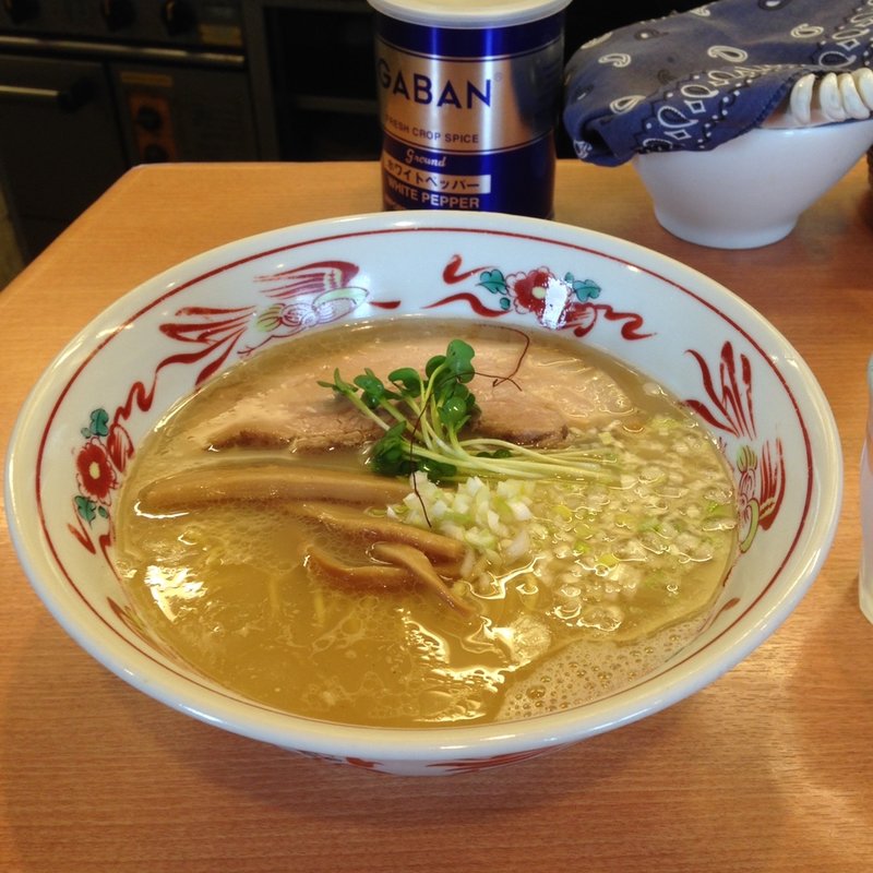 (中華そば 呵呵 （かか）)