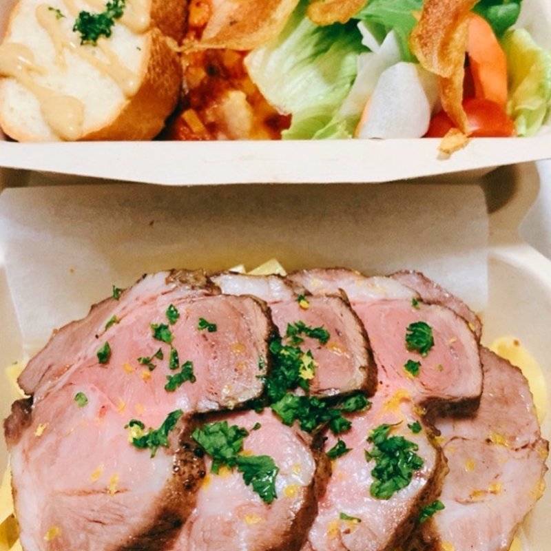 ランチプレート(タリアッテレ　ローストポークのせ)(taverna meta)