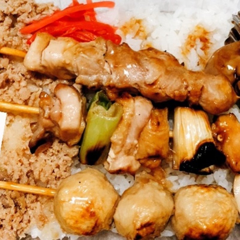 やきとり弁当(鳥藤 （とりとう）)