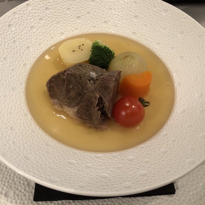 プリフィックスコースのメインの肉料理(リストランテ ホンダ (RISTORANTE HONDA))