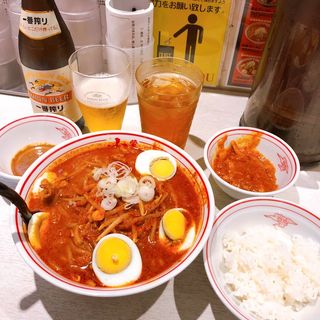味噌卵麺(蒙古タンメン中本 新宿店 （もうこたんめんなかもと）)