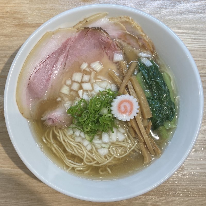 氷見煮干の塩らーめん（＋チャーシュー）(中華ソバ ビリケン)