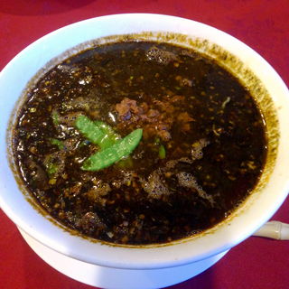 特製黒ごまタンタン麺