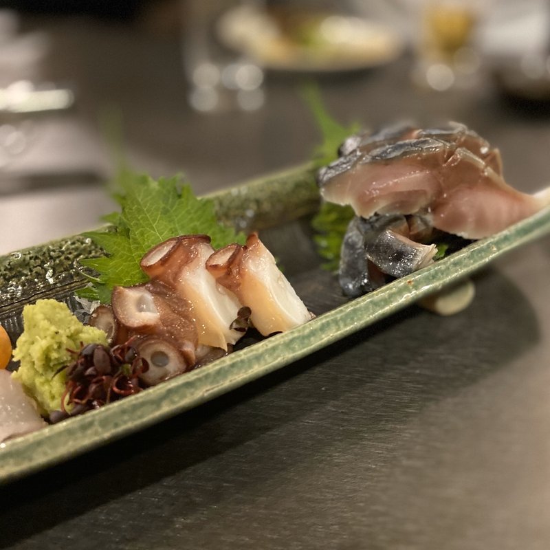 刺身盛り合わせ(酒家旬采　じざ （和食　じざ）)