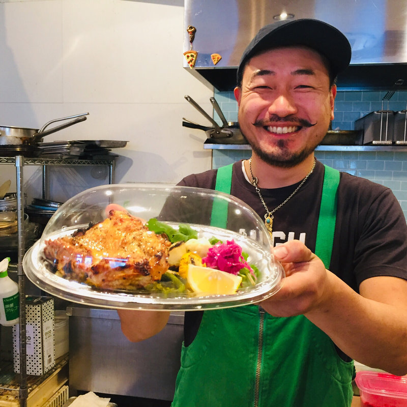 鹿児島県産鶏の薪窯焼き(ピッツェリア イル ティンバッロ)