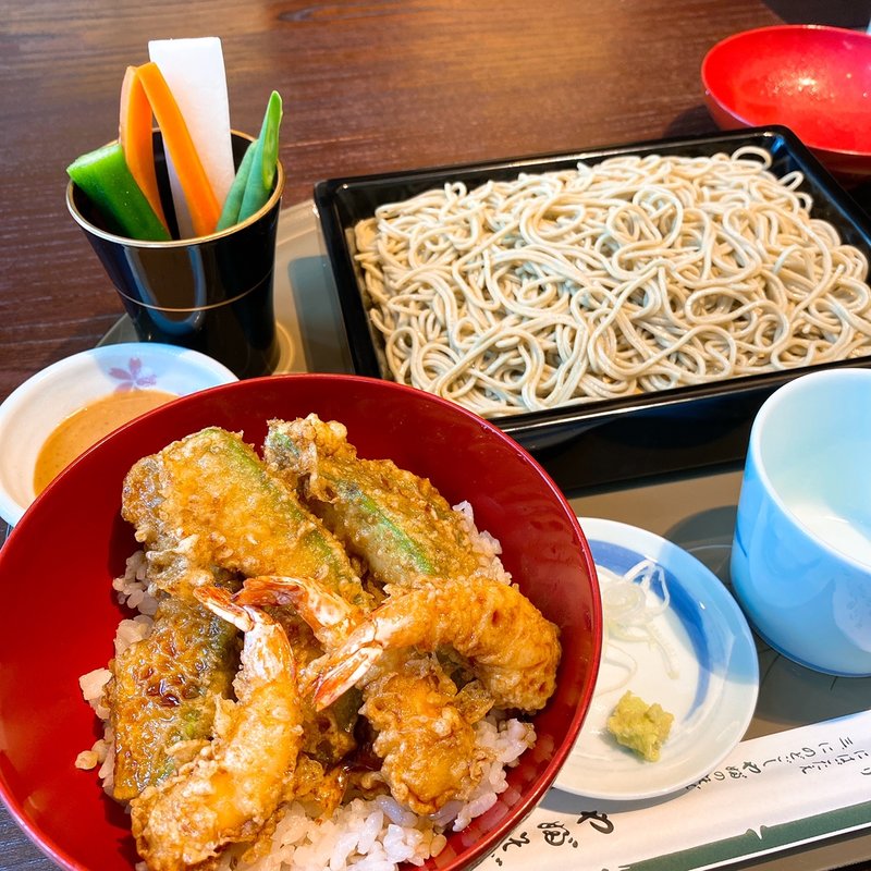 せいろうそば ＋ 小海老とアボカド小天丼(東京赤坂 やぶそば)