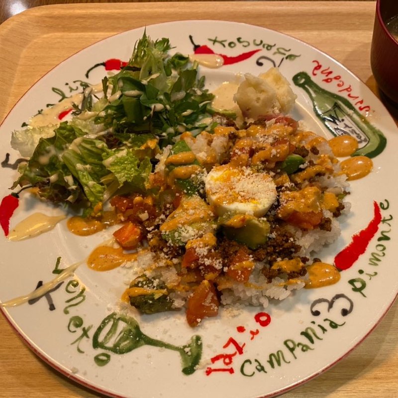 和牛スパイシービーフのタコライス(酒選房 )