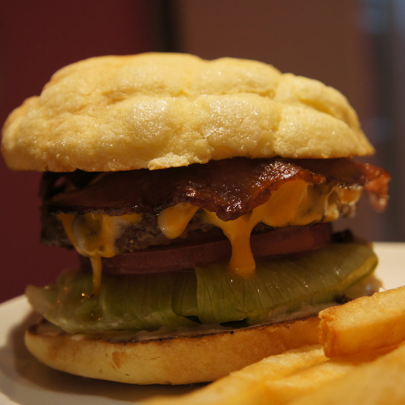 TORTOIE(BURGER&MILKSHAKE CRANE)