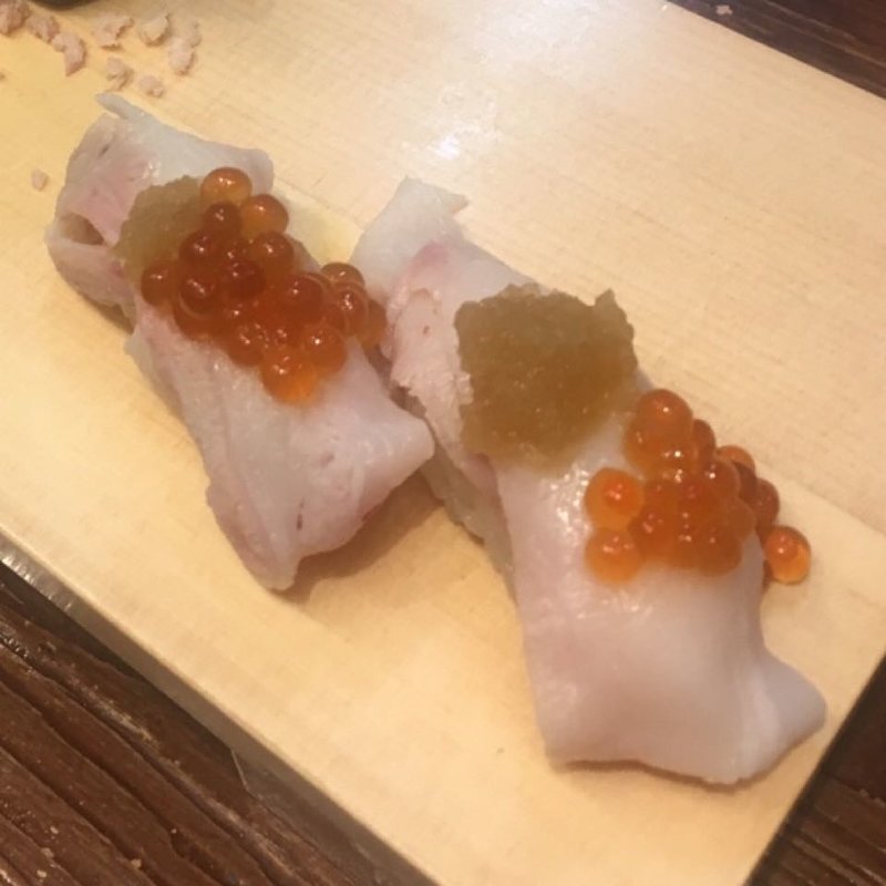 石垣牛炙り握り(米仙)