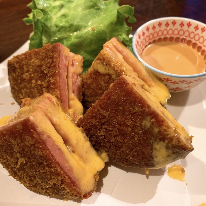 スパムチーズカツ(沖縄健康長寿料理 海人（うみんちゅ）)