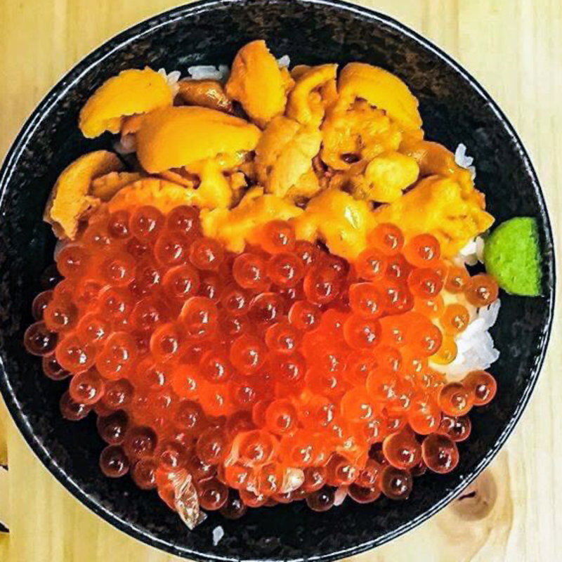 特上いくら&生雲丹丼(波の)