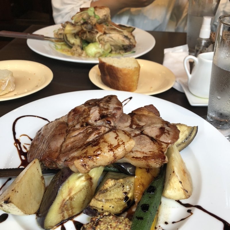 豚のロースト(コロッセオ中目黒 )