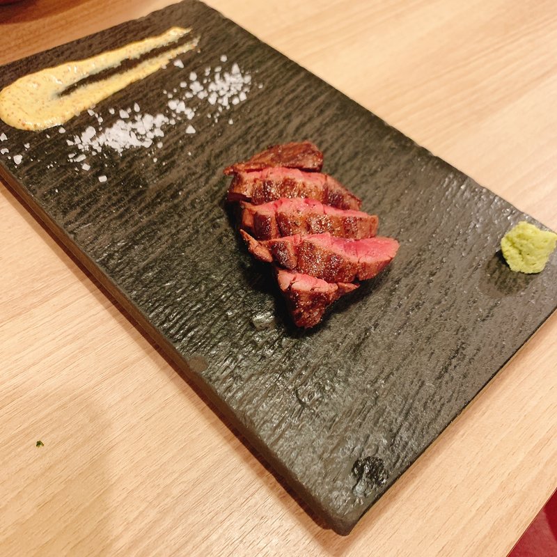 極上ハラミのステーキ(肉とホル。)