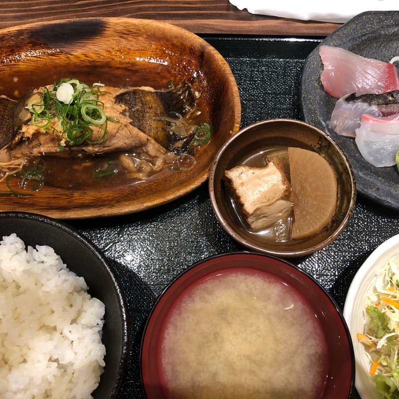 なめたカレイ煮付(銀座漁港 快海)