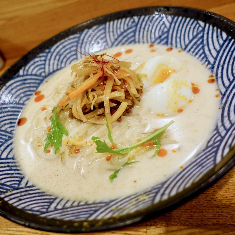 ごまだれうどん(冷)(おでんばる Odenbar)