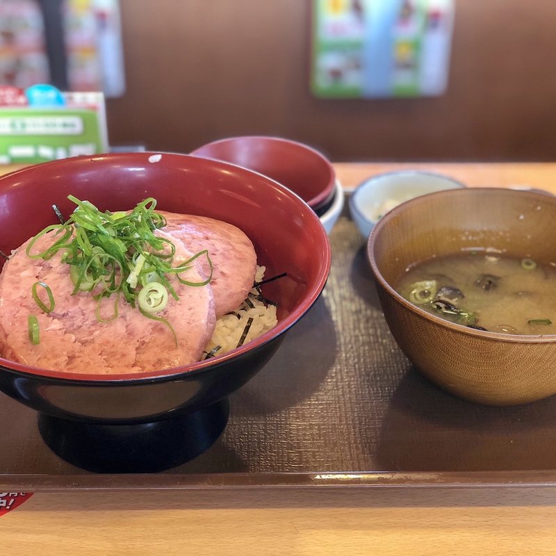 まぐろたたき丼特盛り(すき家 宇都宮インターパーク店  )