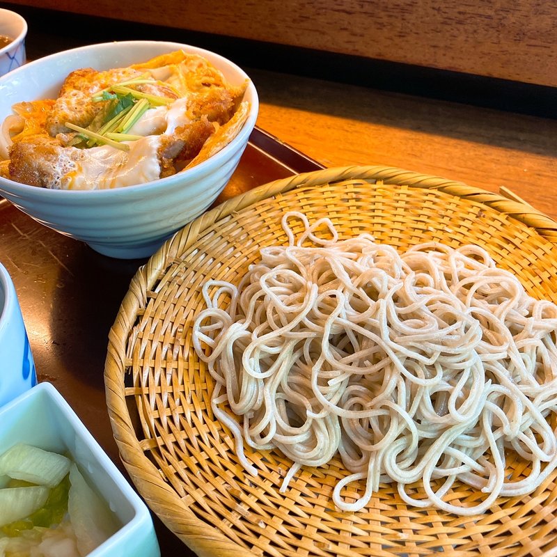 カツ丼とそば(吉祥庵 目白店)
