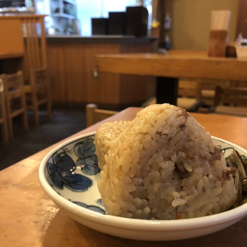 かしわおにぎり(因幡うどん 渡辺通店)