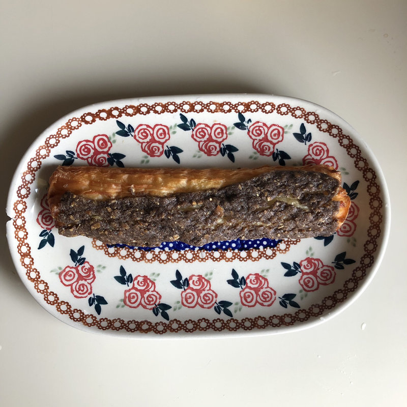 チョコカルダモン(ジュウニブンベーカリー 新宿京王店)