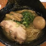 濃厚鶏豚白湯麺(らーめんダイニング 庵 )