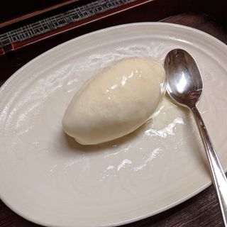酒粕のアイスクリーム(旬菜 濱壹)
