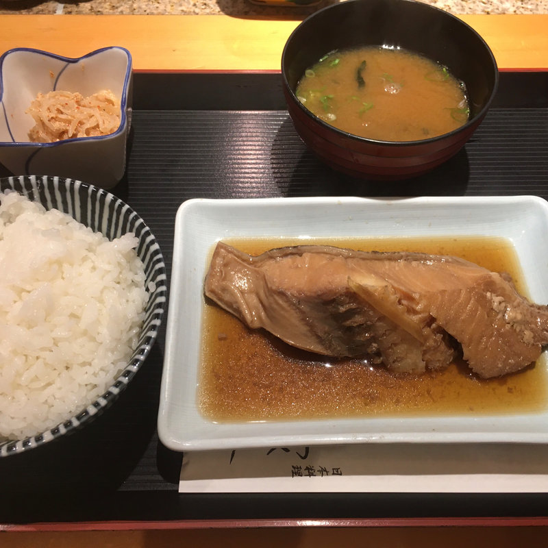 日替わりランチ煮付け(日本料理つくし)