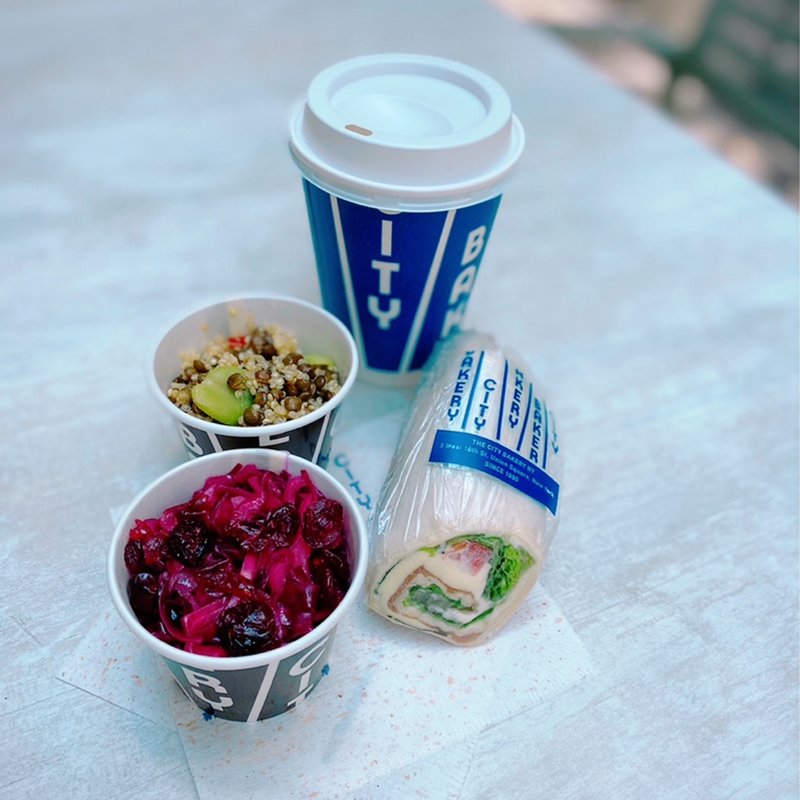 生ハムとルッコラのラップサンド(NYCB （ニューヨークシティベーカリー）)