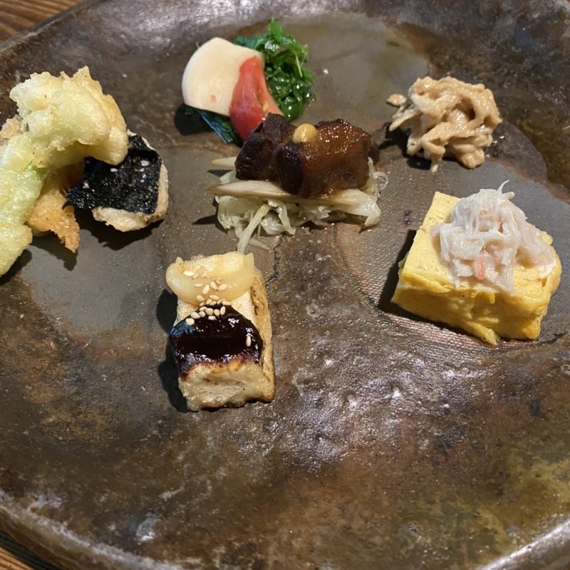 季節のおばんざい盛り合わせ(丹波谷かくりゅう)