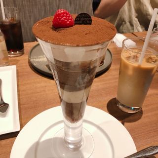 神戸本店チョコレートパフェ(モロゾフ 神戸本店)