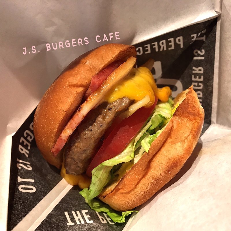 (J.S. BURGERS CAFE EXPOCITY店)