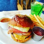 ベーコンチーズバーガー