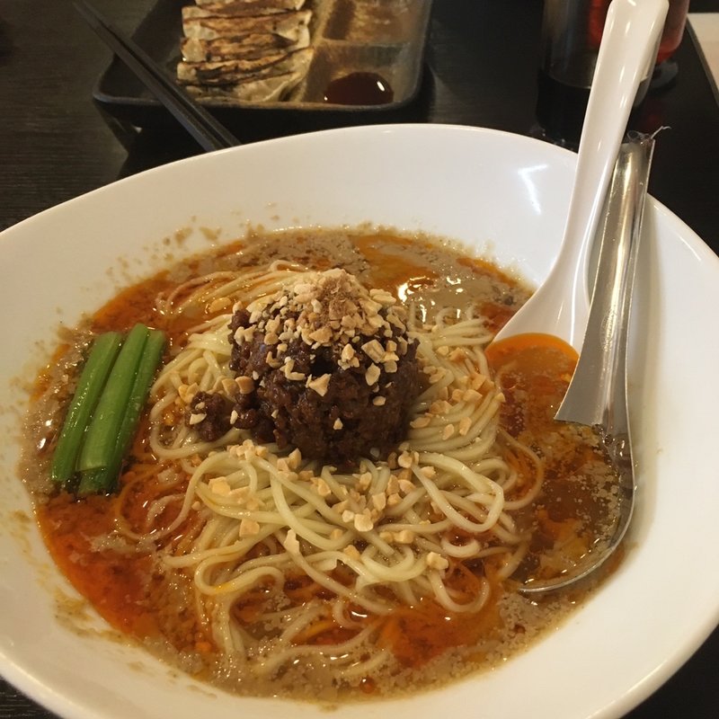 冷やし担々麺(麺場　さかきや)