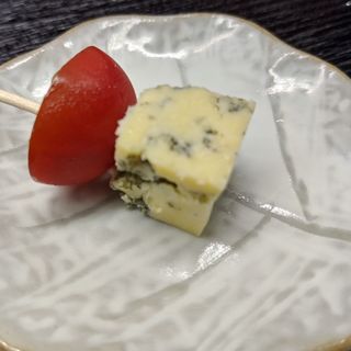 イギリス産スチルトンチーズ(肉林)