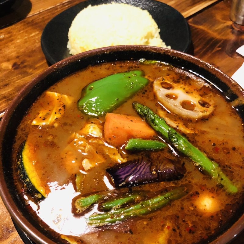 チキンカレー　　スープ大盛り(ラマイ 札幌本店)