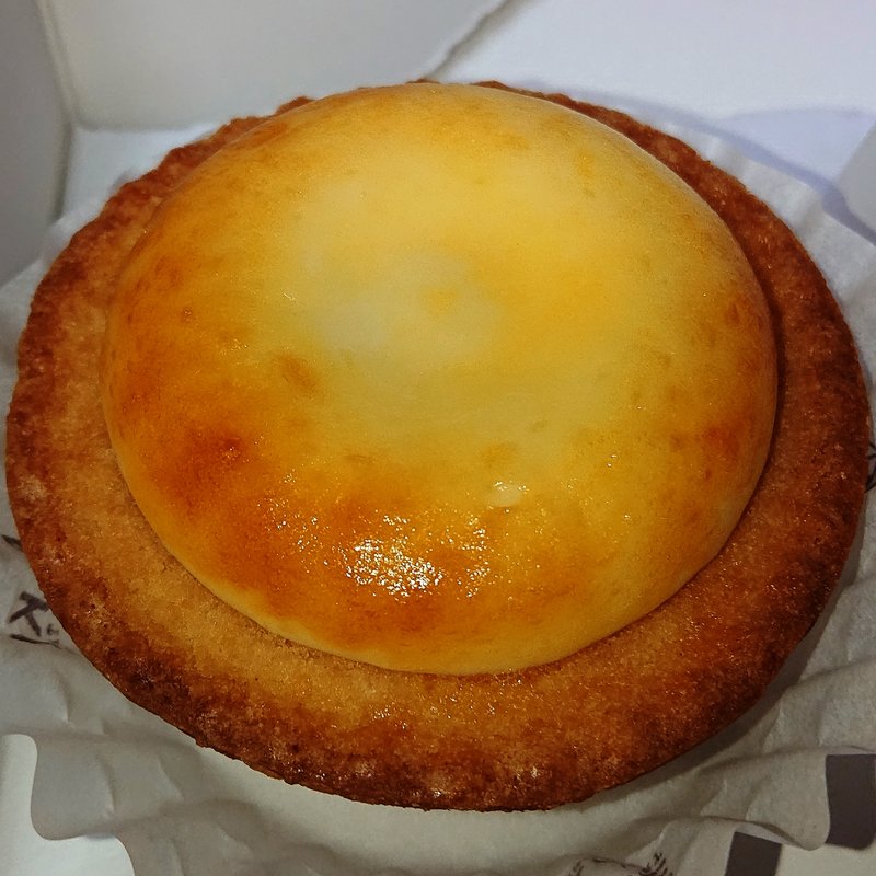 焼き立てチーズタルト(ベイク BAKE チーズタルト 川崎店)